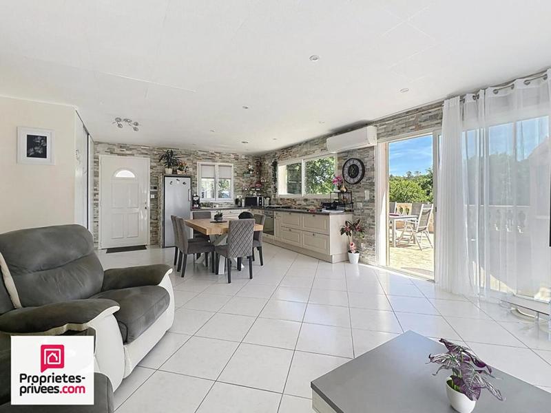 Villa - 80 m² - 5 pièces