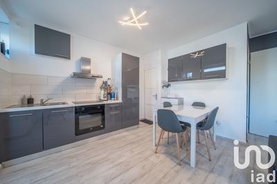 Maison - 75 m² - 5 pièces