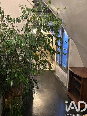 Studio - 9 m² - 1 pièce