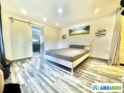 Maison - 84 m² - 3 pièces