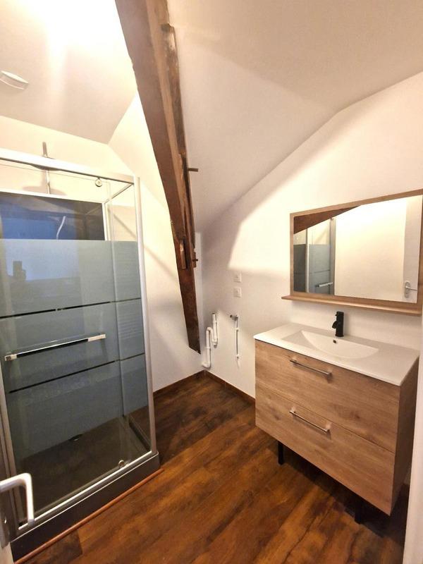 Maison - 500 m² - 20 pièces