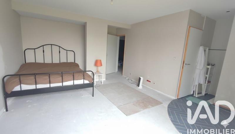 Maison - 252 m² - 8 pièces