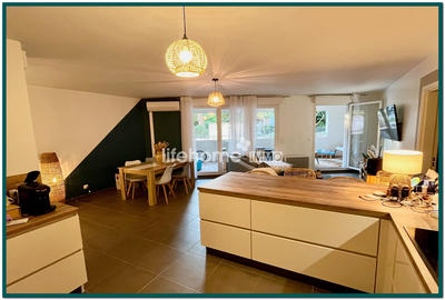 Appartement - 76 m² - 3 pièces