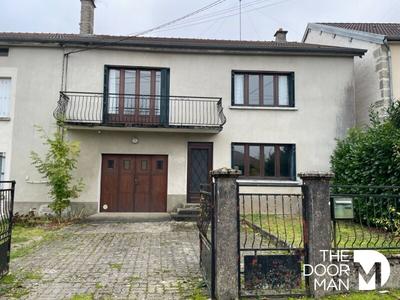 Maison - 180 m² - 5 pièces