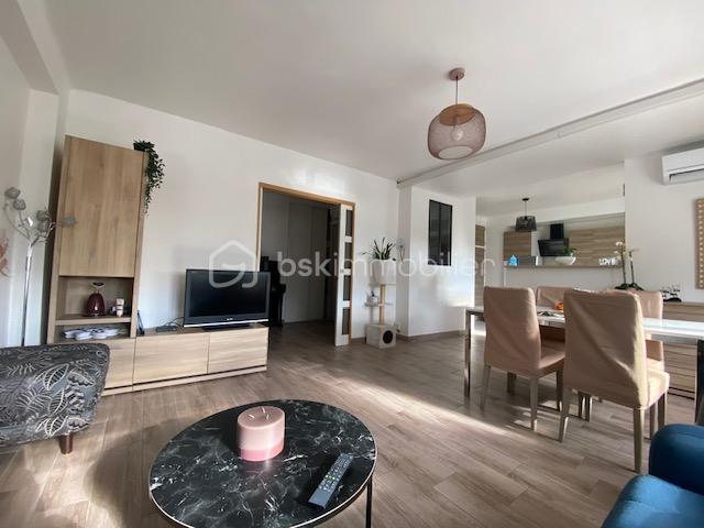 Appartement - 84 m² - 4 pièces