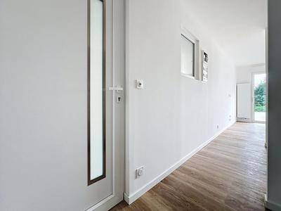 Appartement - 85 m² - 5 pièces