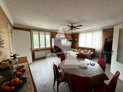 Maison - 147 m² - 5 pièces