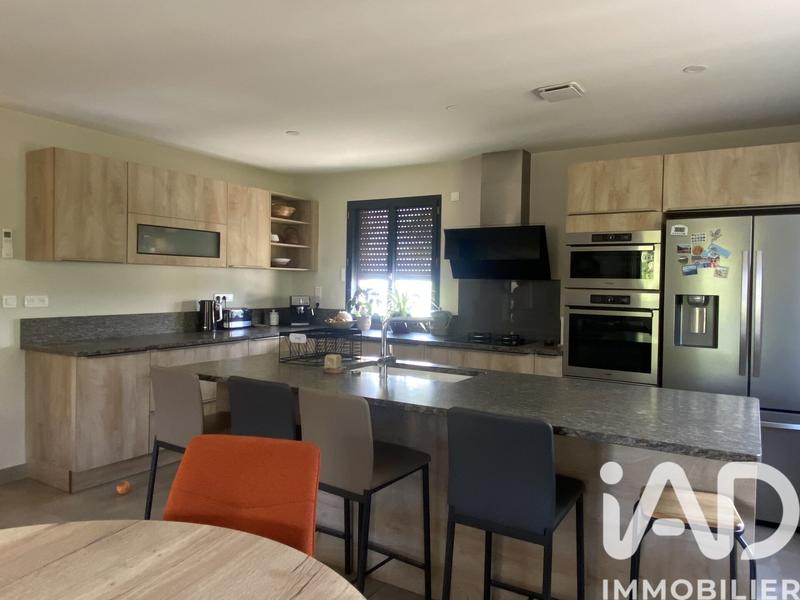 Maison - 128 m² - 5 pièces