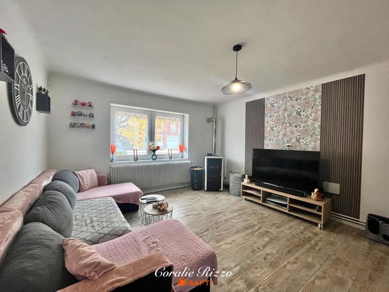 Maison - 143 m² - 6 pièces