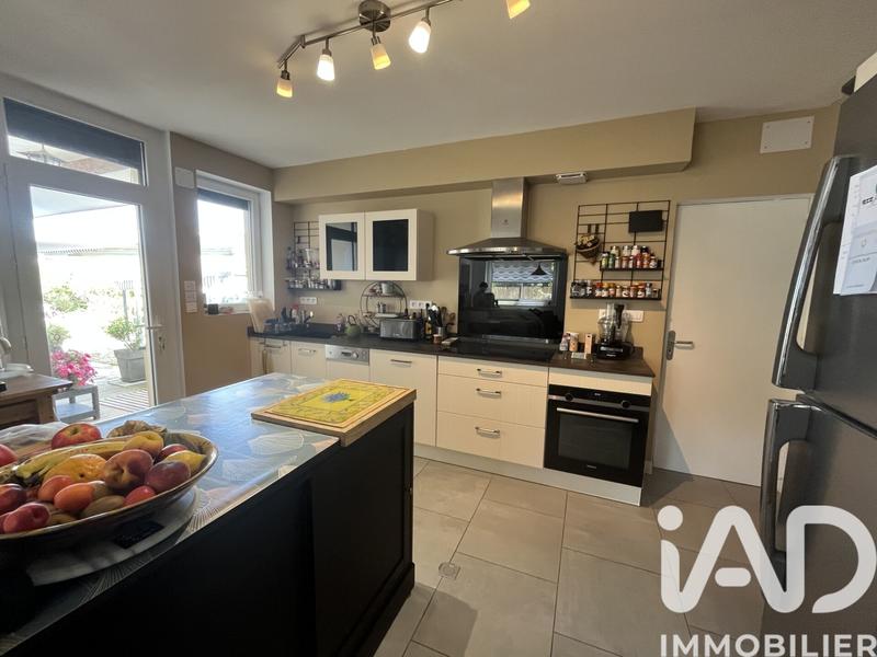 Maison de ville - 170 m² - 9 pièces