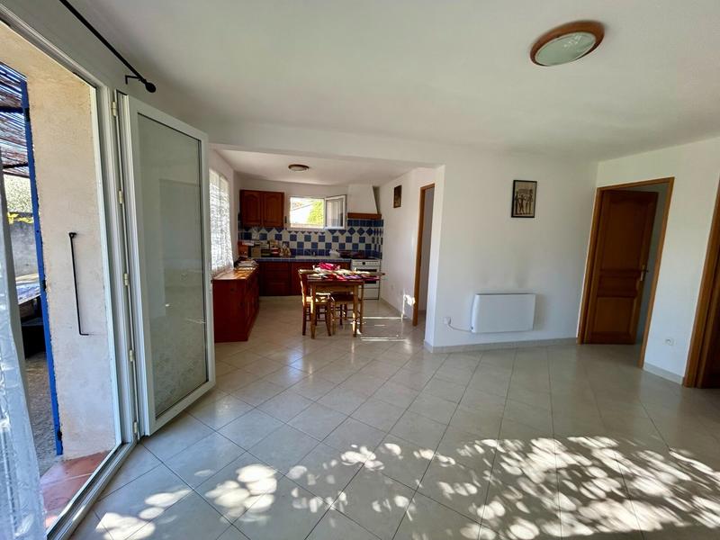 Villa - 196 m² - 8 pièces