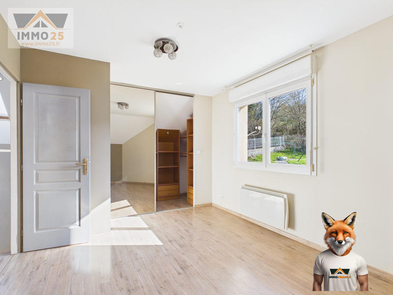 Maison - 161 m² - 8 pièces