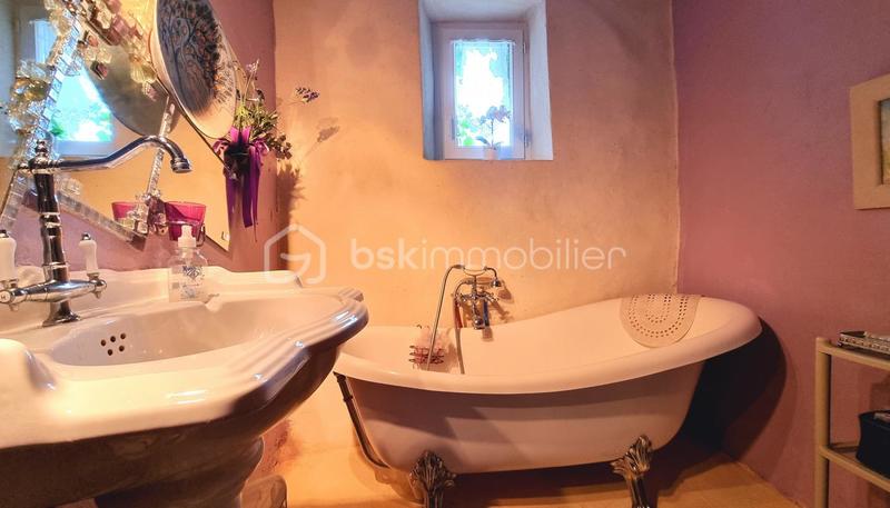 Maison de village - 190 m² - 7 pièces