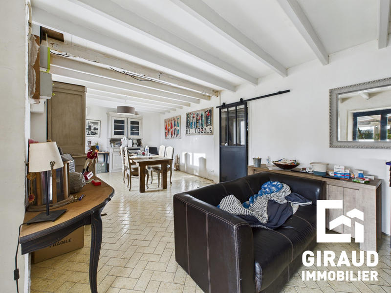 Maison ancienne - 185 m² - 4 pièces