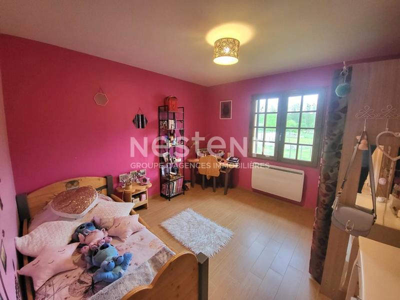 Maison - 170 m² - 8 pièces