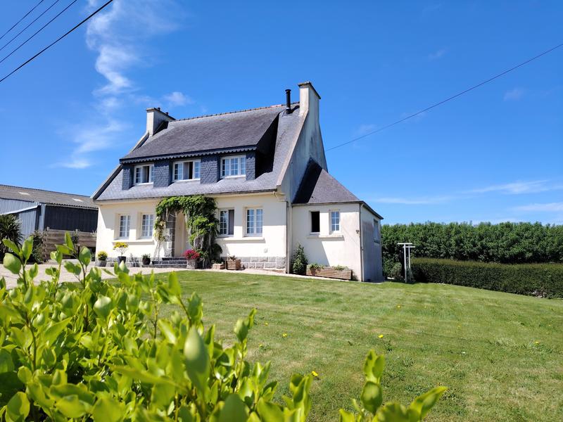 Maison - 145 m² - 6 pièces