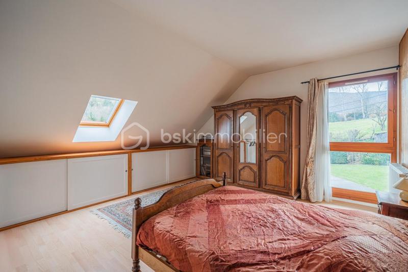 Maison - 164 m² - 5 pièces