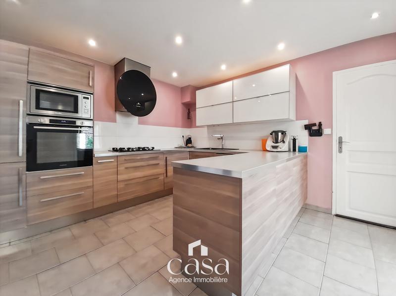 Maison - 127 m² - 6 pièces