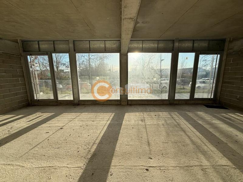 Local commercial - 95 m²