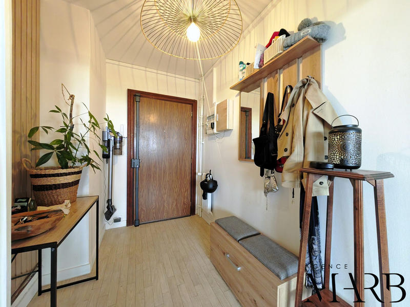 Appartement - 67 m² - 5 pièces