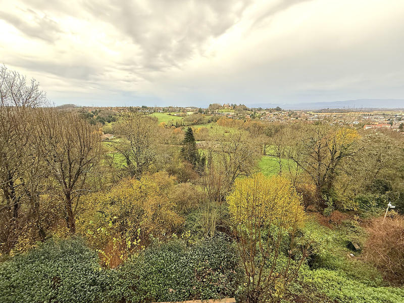 Maison - 138 m² - 4 pièces