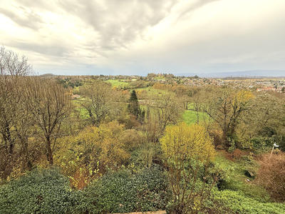 Maison - 138 m² - 4 pièces