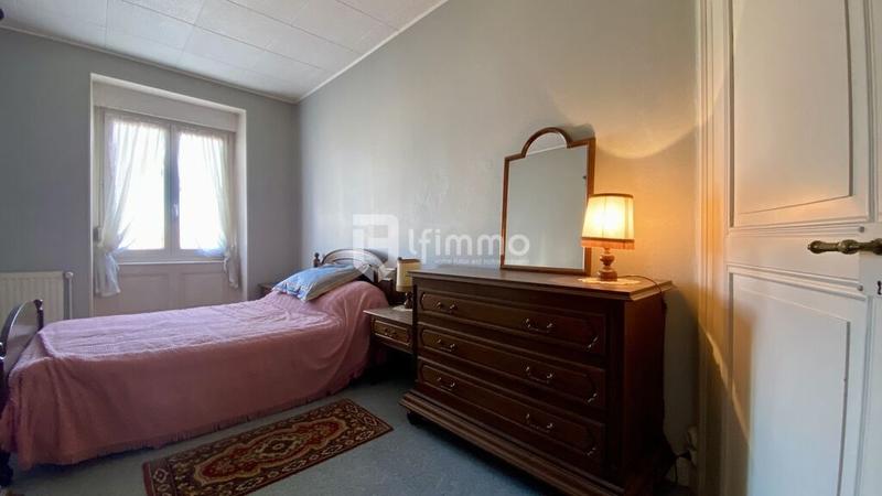 Appartement - 86 m² - 5 pièces