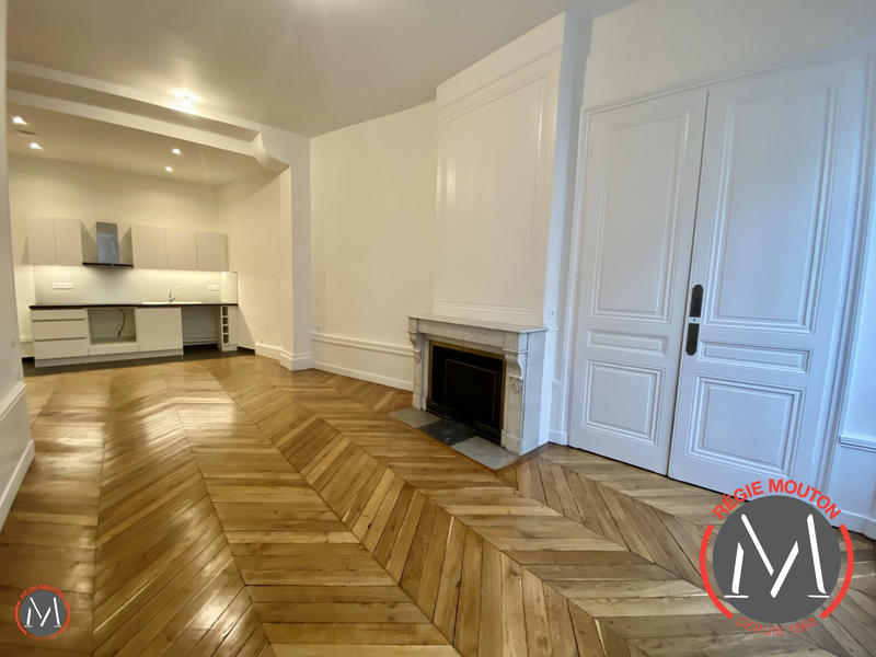 Appartement - 72 m² - 3 pièces