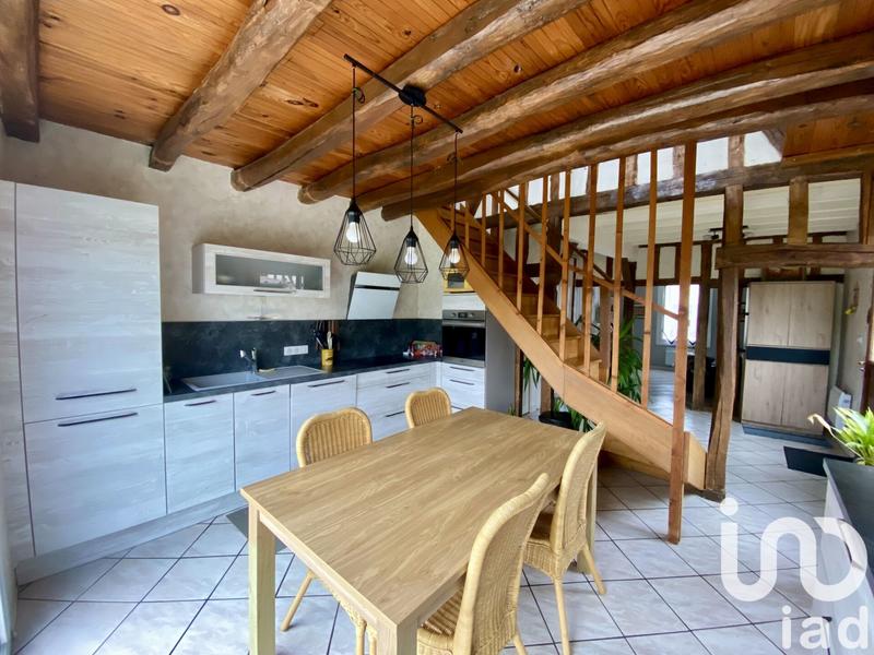Maison - 99 m² - 4 pièces