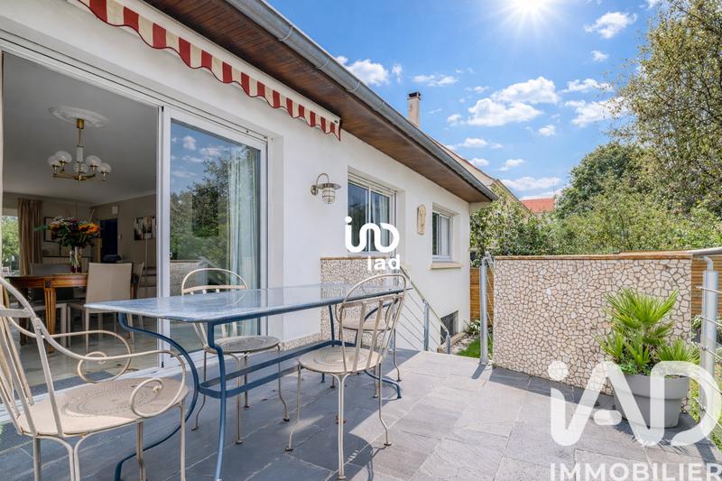 Maison - 140 m² - 7 pièces