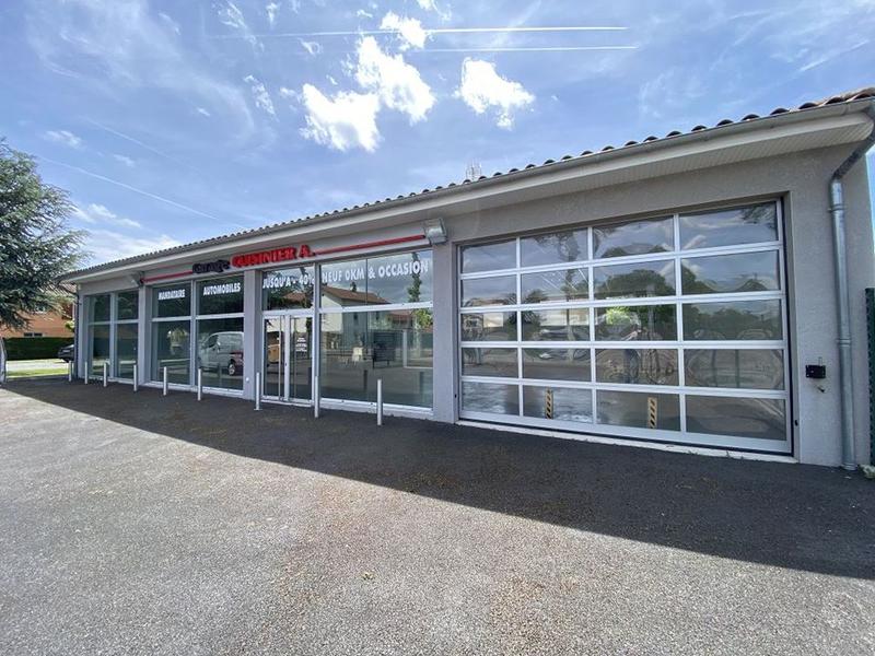 Local commercial - 255 m² - 2 pièces