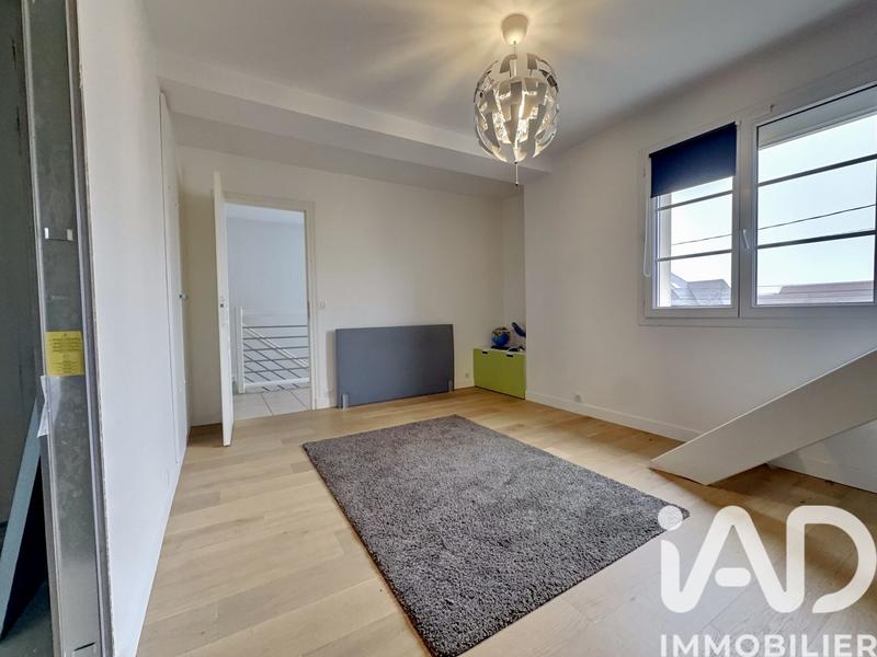 Maison - 175 m² - 7 pièces