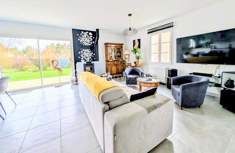 Maison traditionnelle - 97 m² - 4 pièces