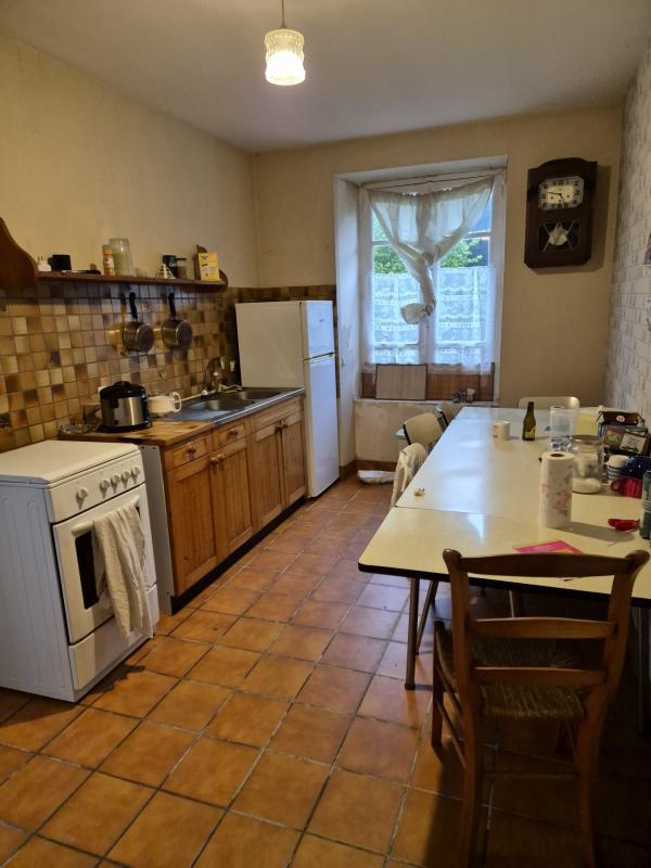 Maison en pierre - 126 m² - 5 pièces