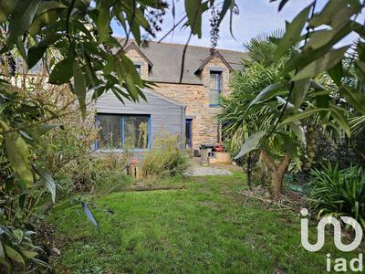 Maison - 145 m² - 6 pièces