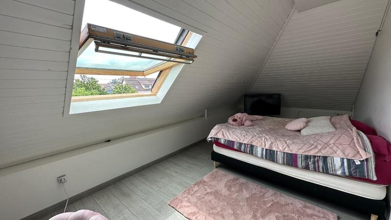 Maison traditionnelle - 166 m² - 7 pièces