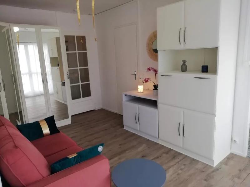 Studio - 25 m² - 1 pièce