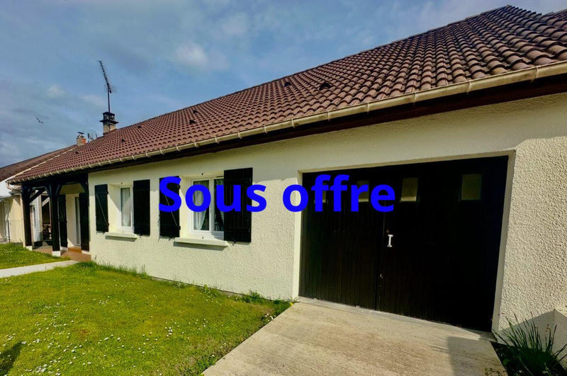 Maison - 90 m² - 4 pièces