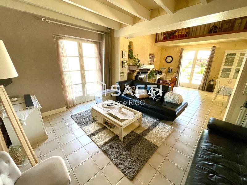 Maison - 255 m² - 7 pièces