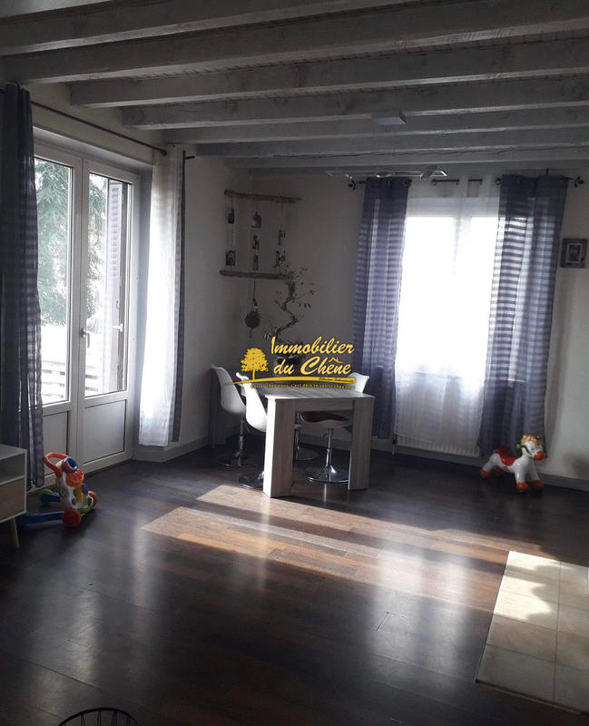 Maison - 94 m² - 4 pièces