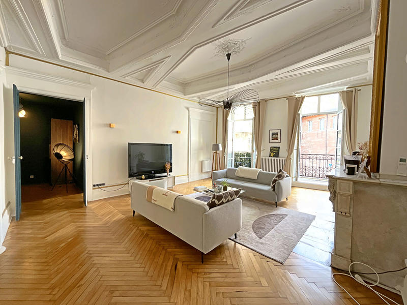 Appartement - 146 m² - 4 pièces