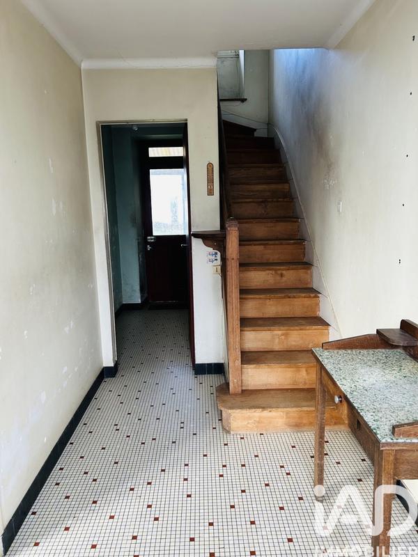 Maison - 98 m² - 5 pièces