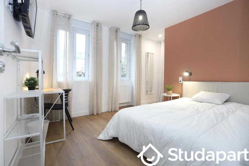 Chambre - 14 m² - 1 pièce