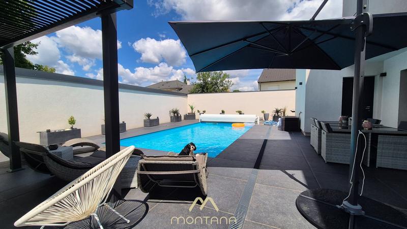 Maison contemporaine - 223 m² - 6 pièces