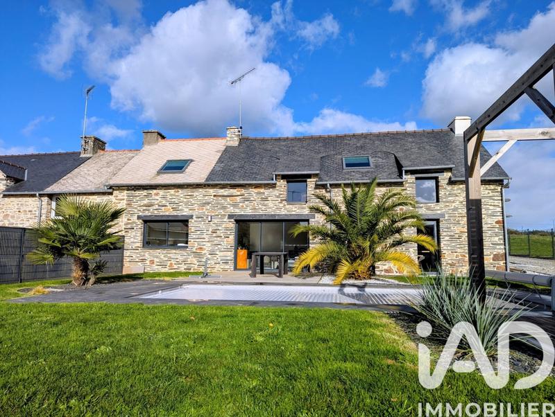 Maison de village - 129 m² - 6 pièces