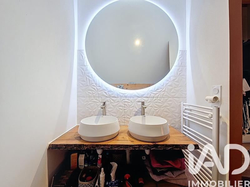 Appartement - 90 m² - 4 pièces