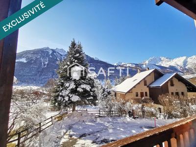 Appartement - 147 m² - 6 pièces