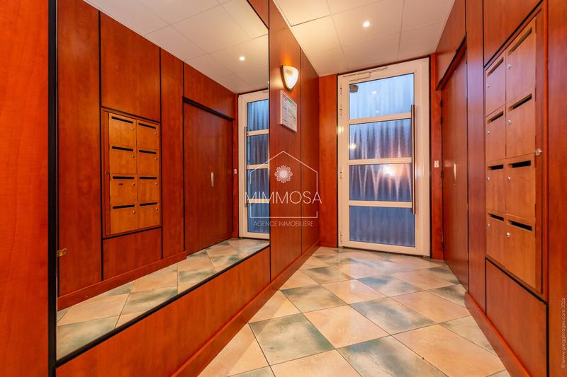 Appartement - 61 m² - 3 pièces