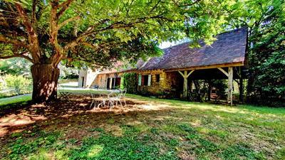 Maison - 221 m² - 5 pièces