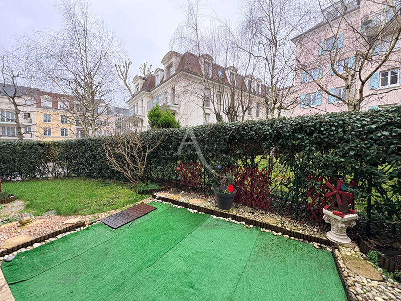 Appartement - 85 m² - 3 pièces